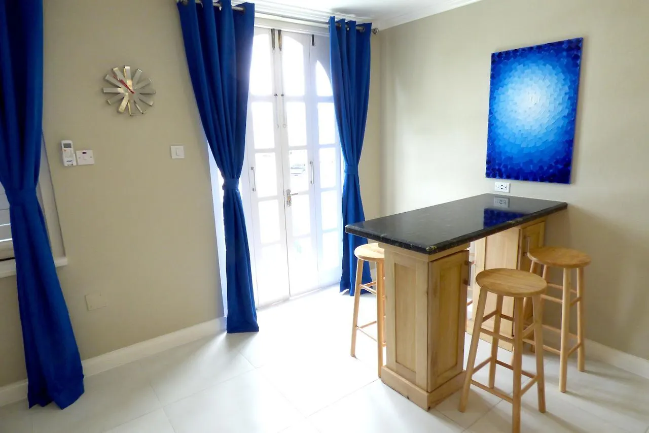Beach One Bedroom Suite C15 Ocho Rios 2*,  Jamaica